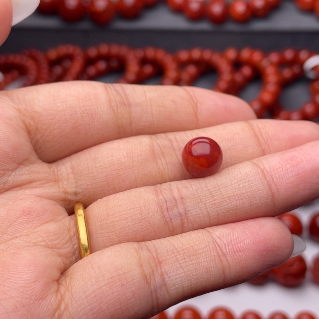 回***然南红玛瑙未镶嵌手链Y9mm牛血火焰单珠