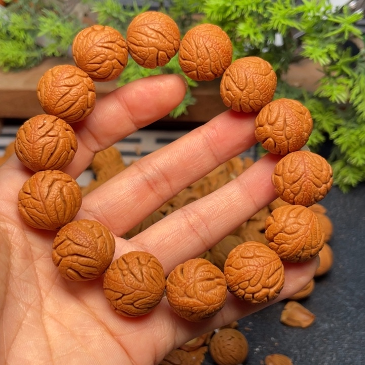 桃核手串龙纹桃核1