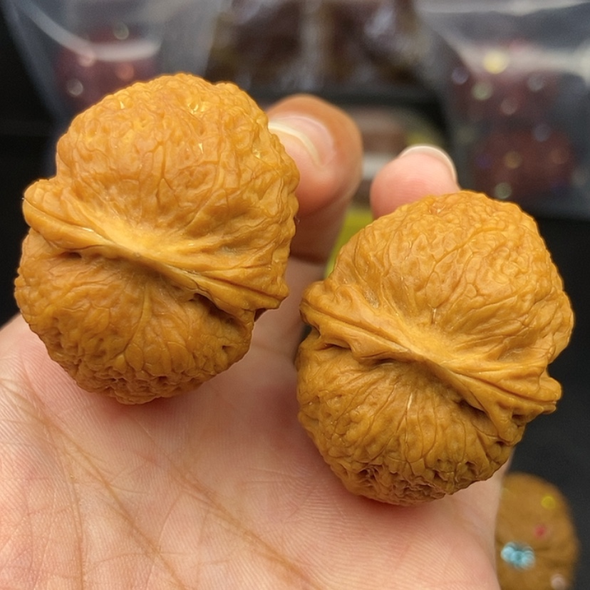 【闪购商品】把件文玩核桃38尺鱼子元宝