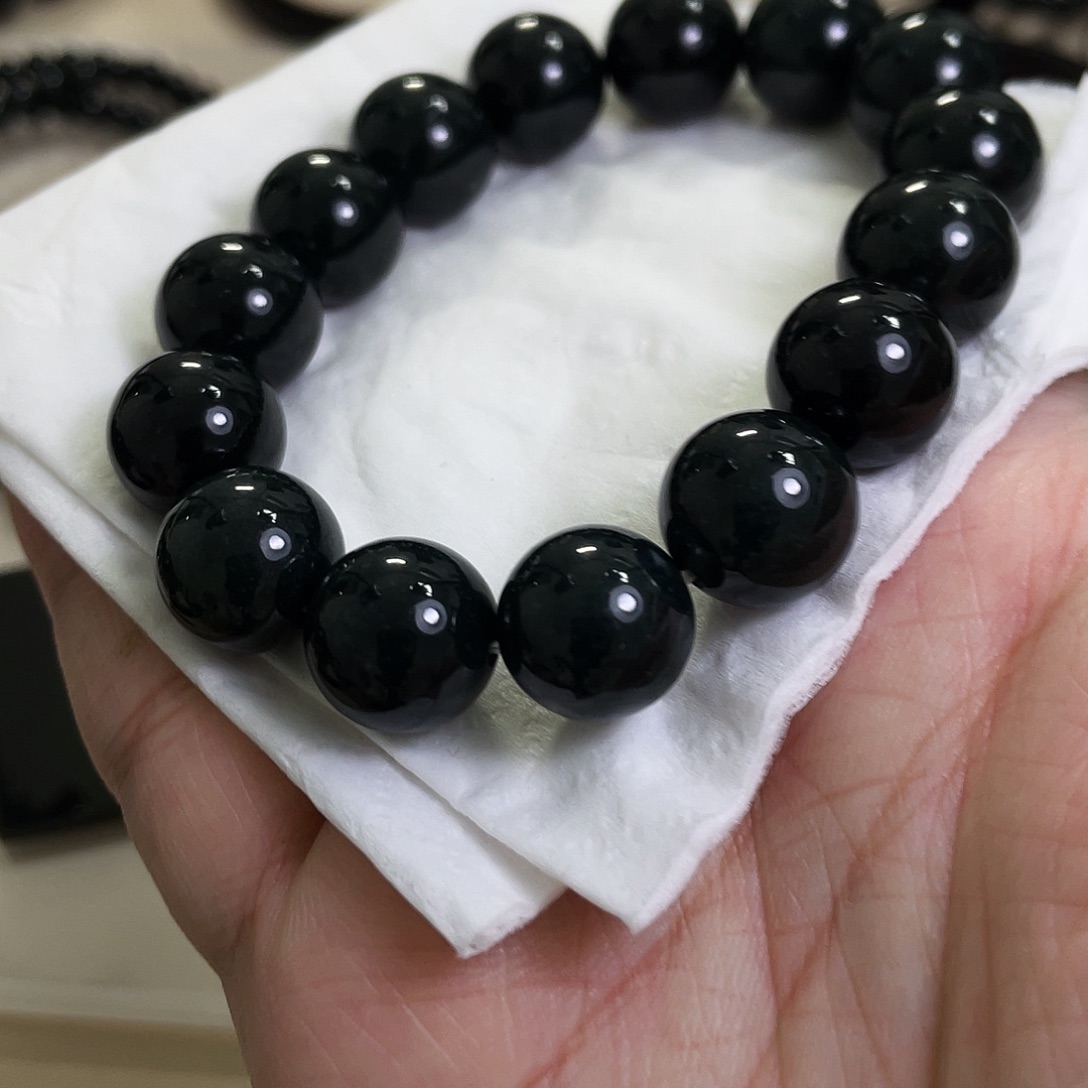 翡翠未镶嵌颈饰翡翠14