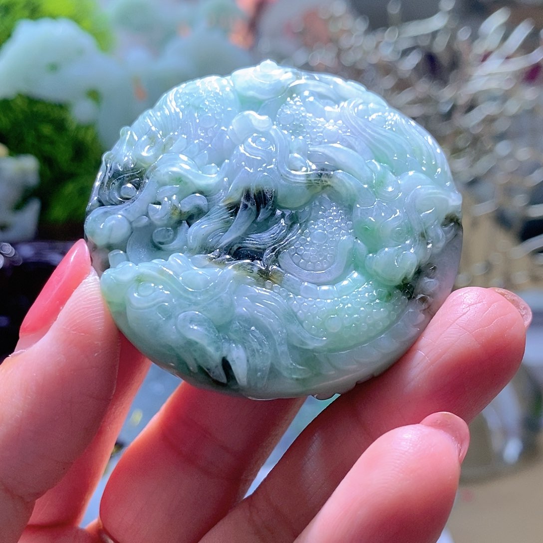 【闪购商品】翡翠未镶嵌颈饰龙牌