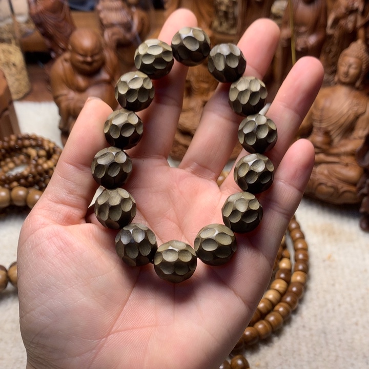 檀香木其他老山檀香手把件