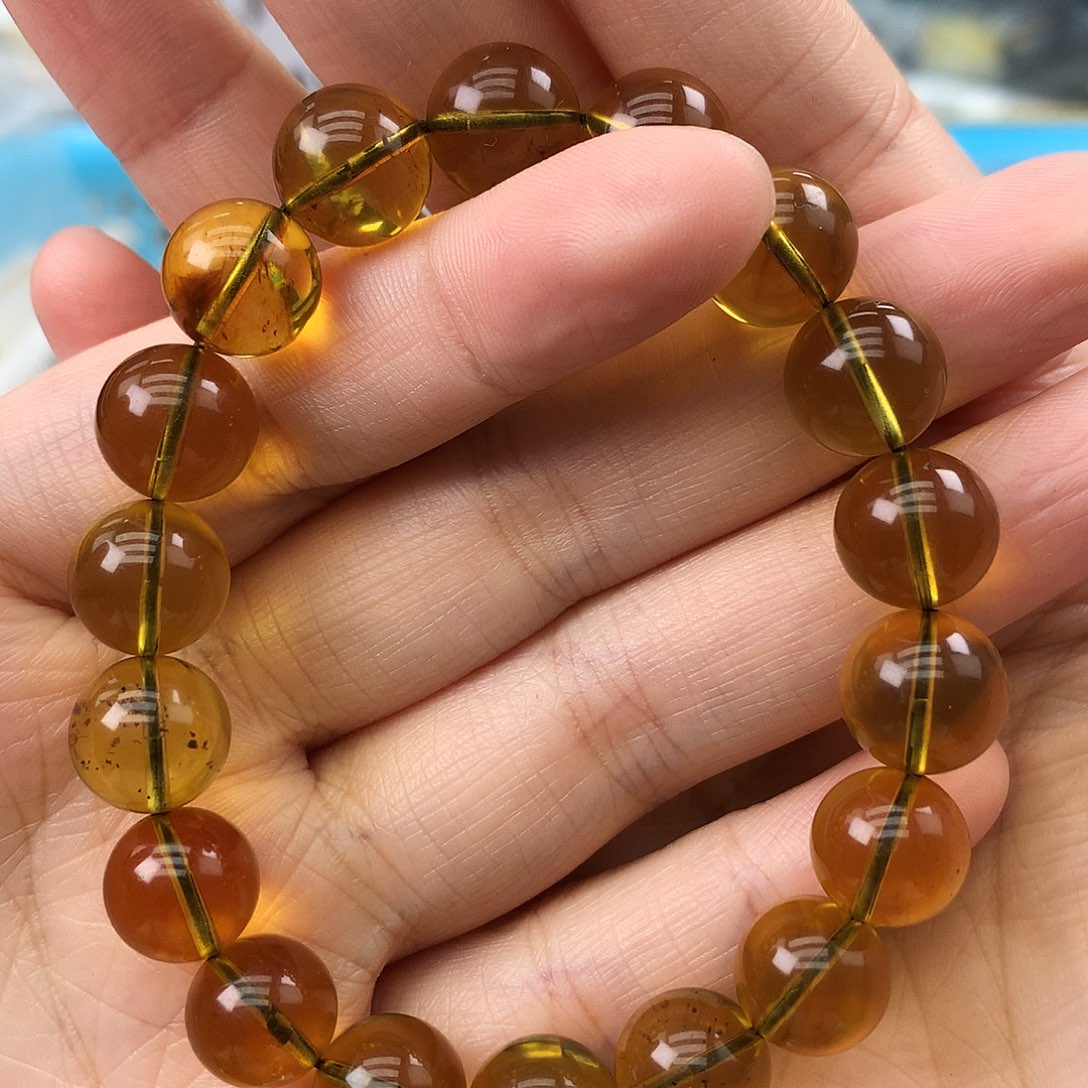 未镶嵌蜜蜡珠宝奇石