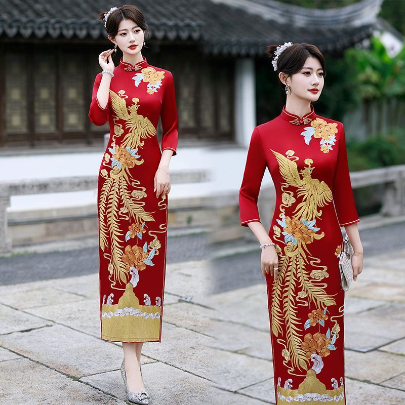 中国风重工刺绣新娘旗袍敬酒服