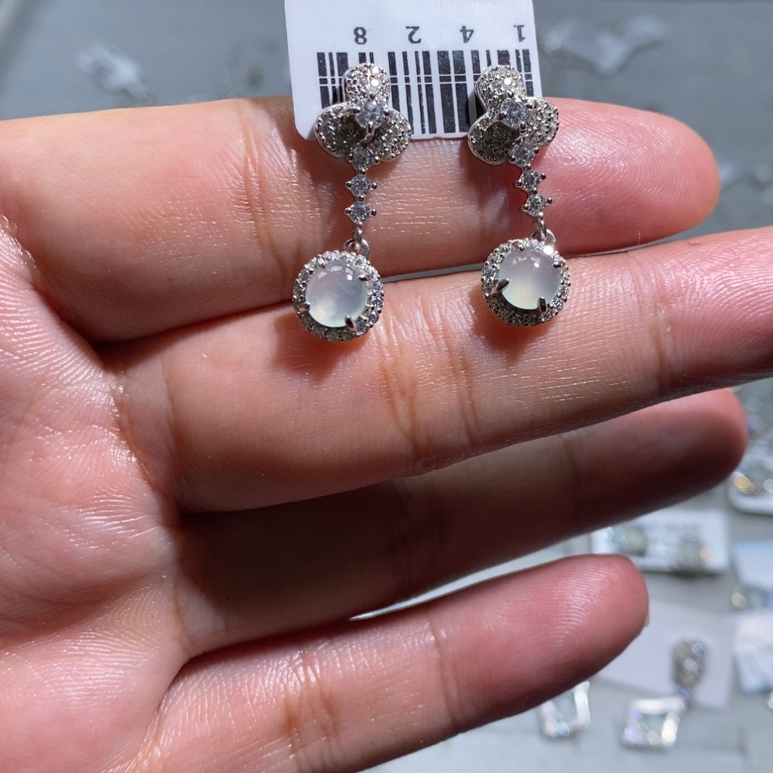 翡翠挂件银S925镶嵌耳钉