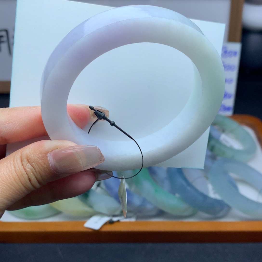 定制翡翠手镯未镶嵌