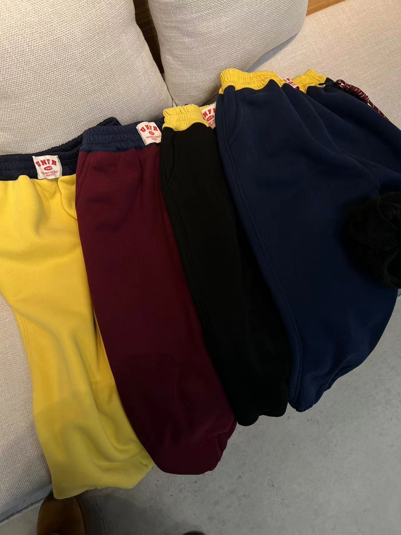 韩 2024【X】12月23日 男童女童时尚黄色保暖针织裤8696-1-