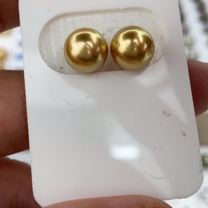 未镶嵌裸珠海水珍珠9-10mm浓金金绿色小极光对珠