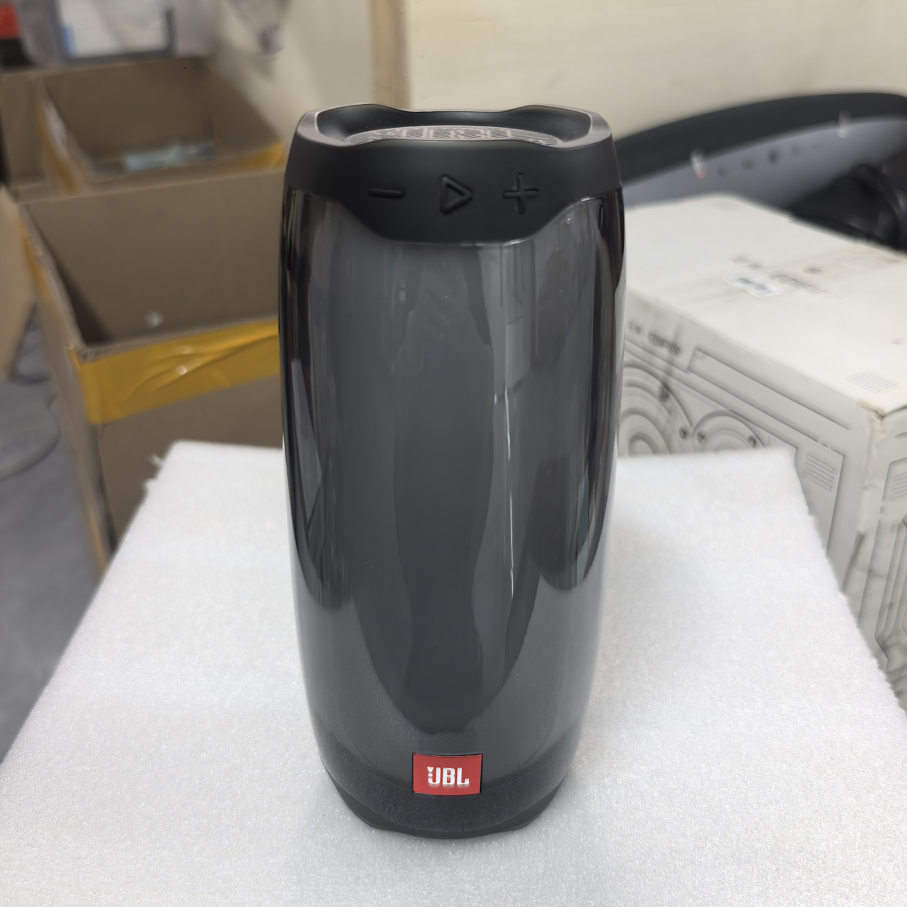 9新 JBL JBL脉动4蓝牙音响黑色裸机366号