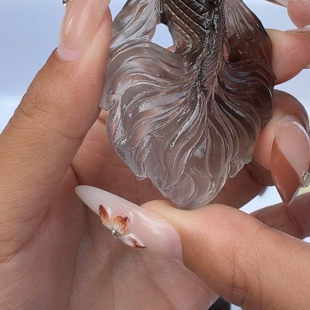 t***）水晶手链未镶嵌看价