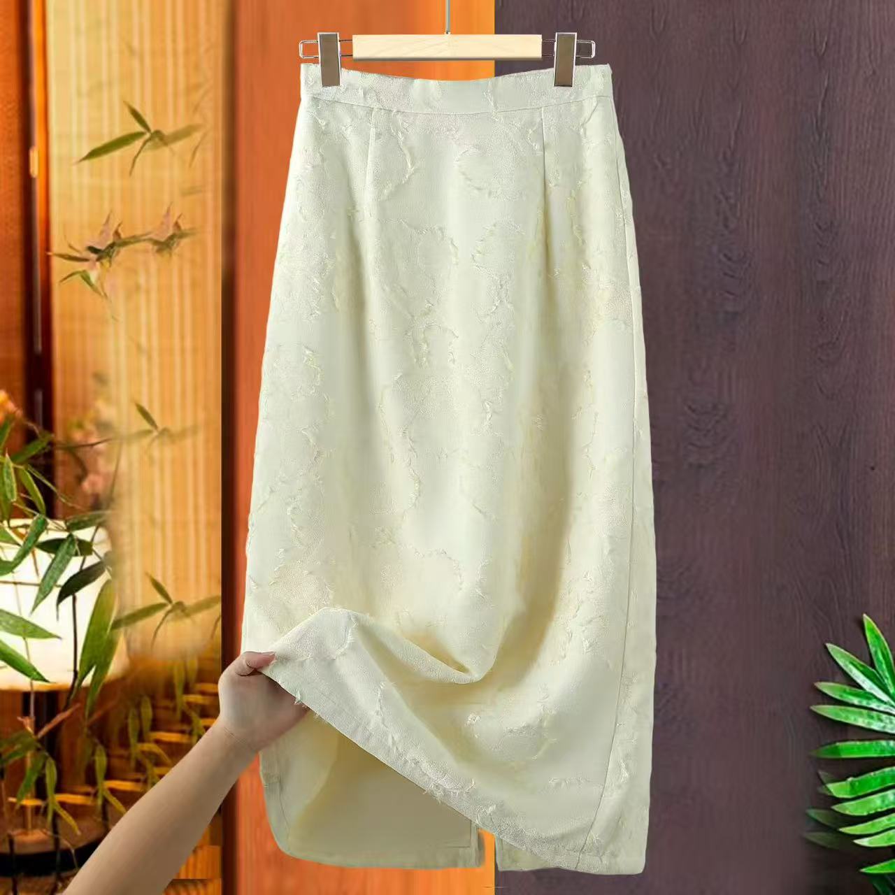 《加绒-半身裙》2025新中式国风提花女士百搭半身裙