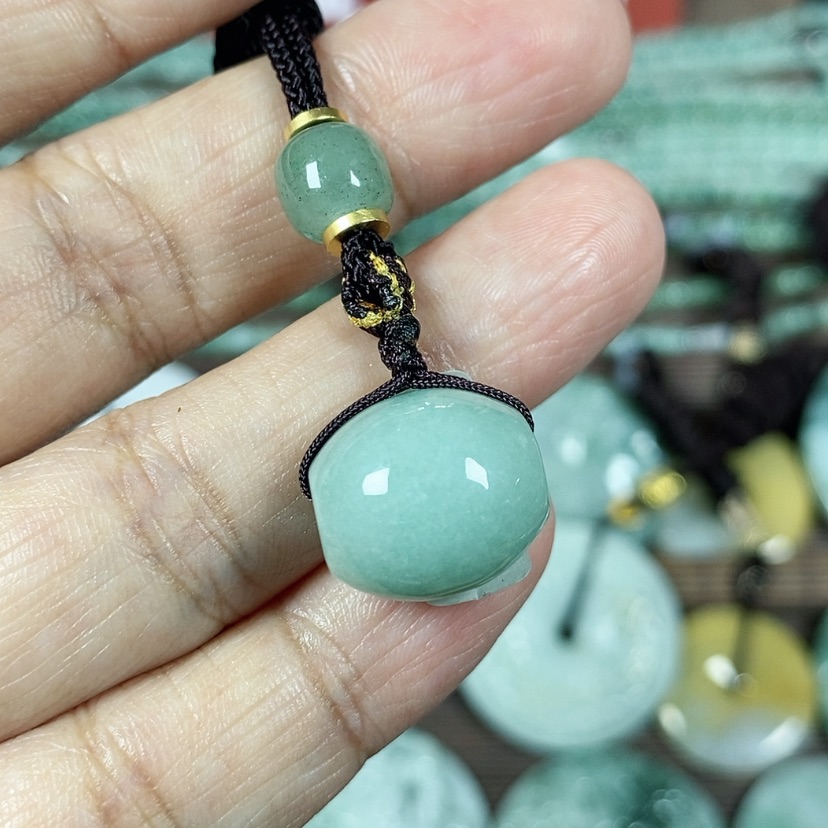 【闪购商品】翡翠颈饰未镶嵌玉吊坠翡翠玉路路通