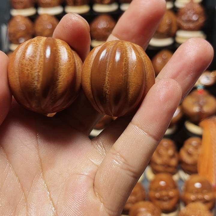 橄榄核摆件瓜珠通尺一对005