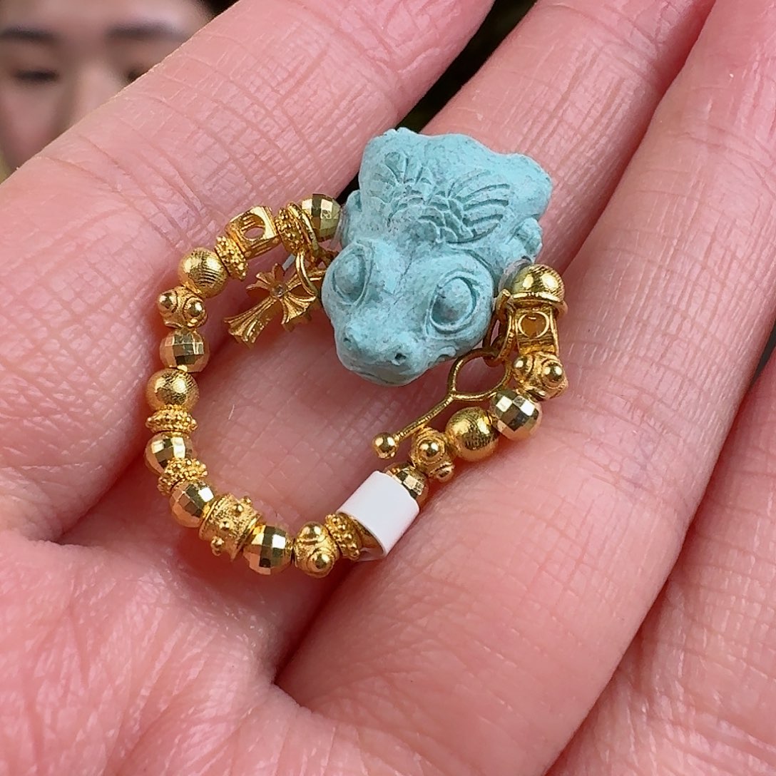 绿松石珠宝奇石18K金镶嵌