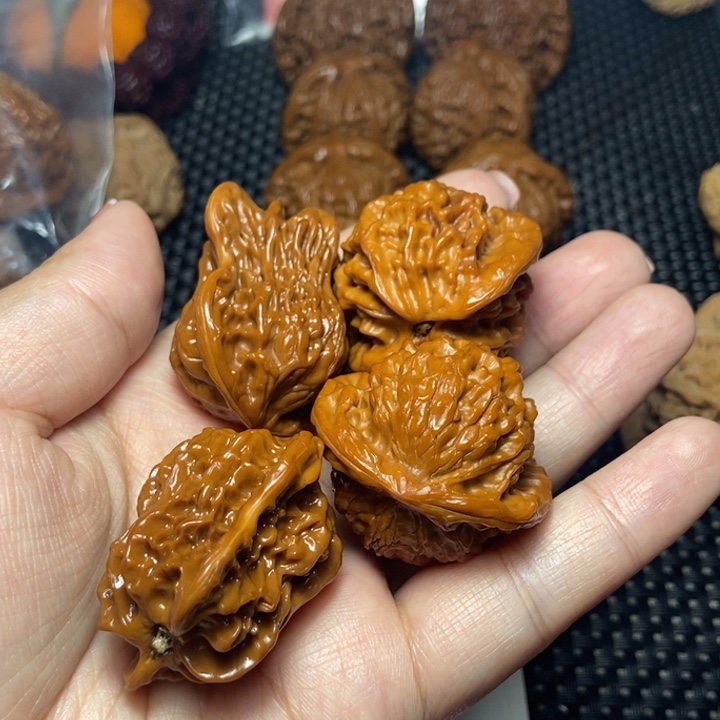 冷***笑文玩核桃把件公子帽和葫芦