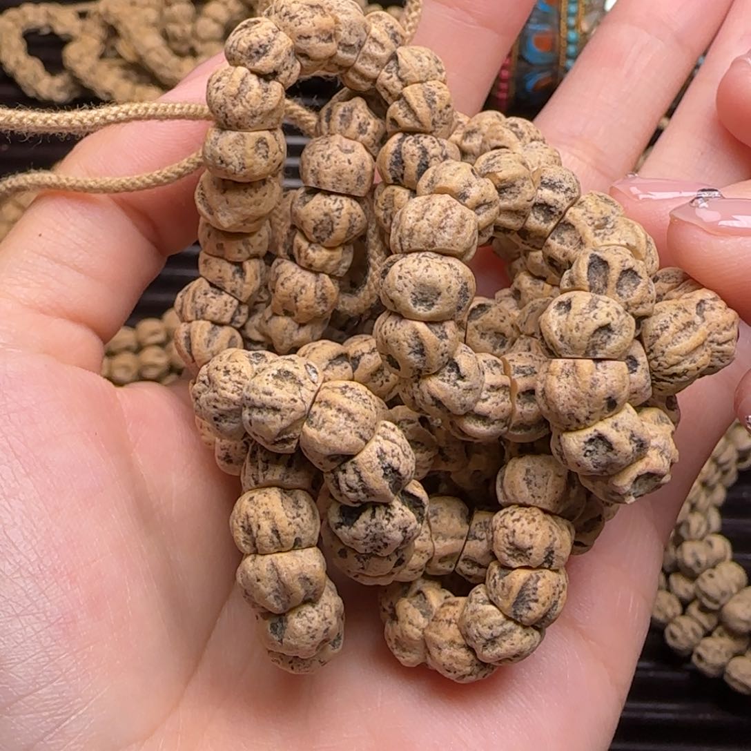 柏香籽/百香籽吊坠米****屋