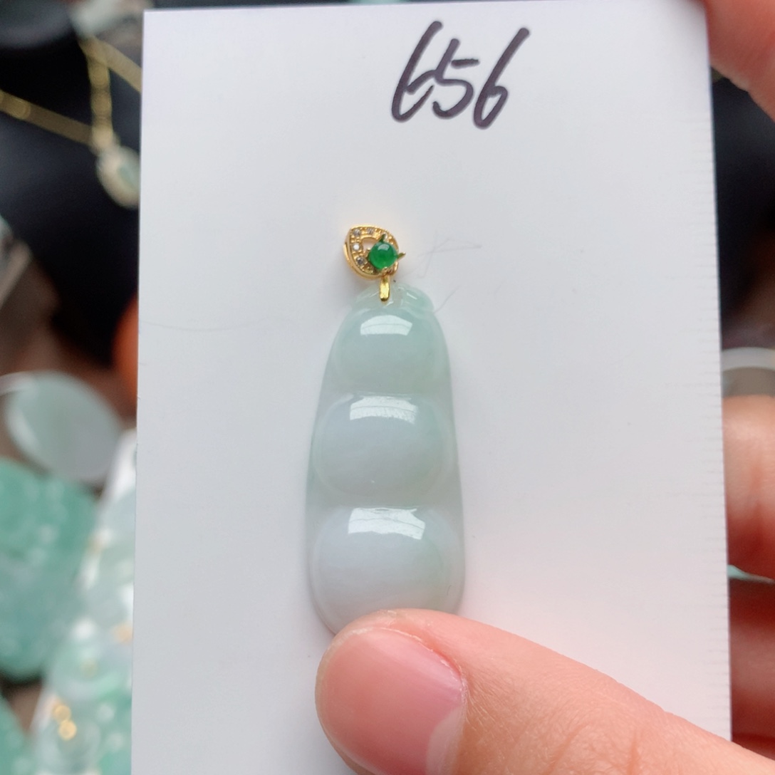 翡翠颈饰银S925镀金镶嵌吊坠