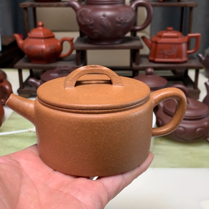 汉瓦半手工黄段220毫升