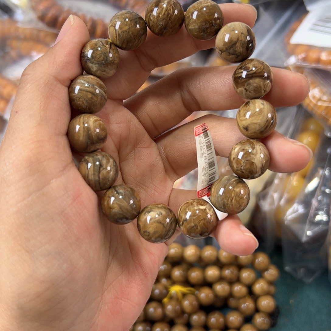 琥珀珠宝奇石未镶嵌688