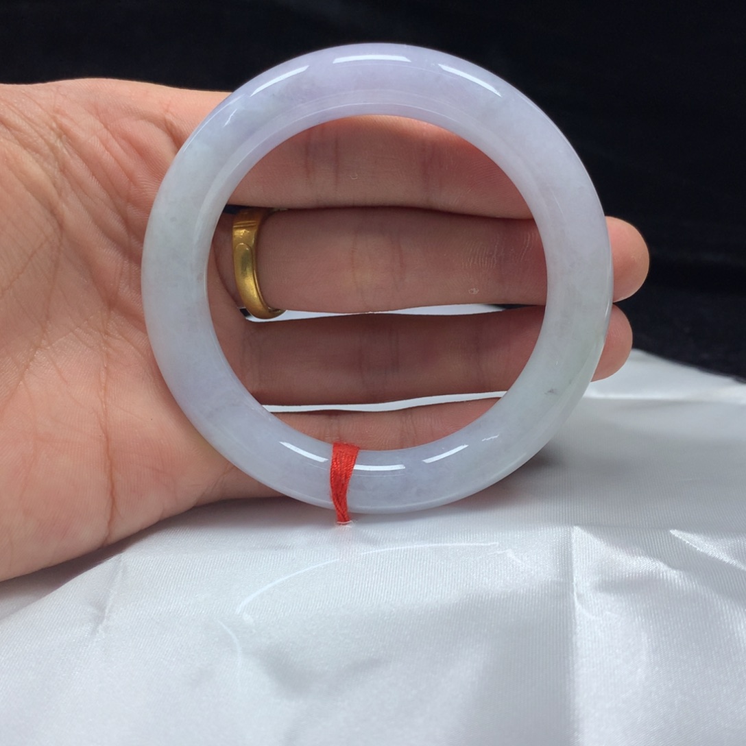 翡翠未镶嵌手镯（圆镯）54.2