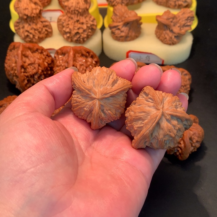 文玩核桃把件湍*工艺