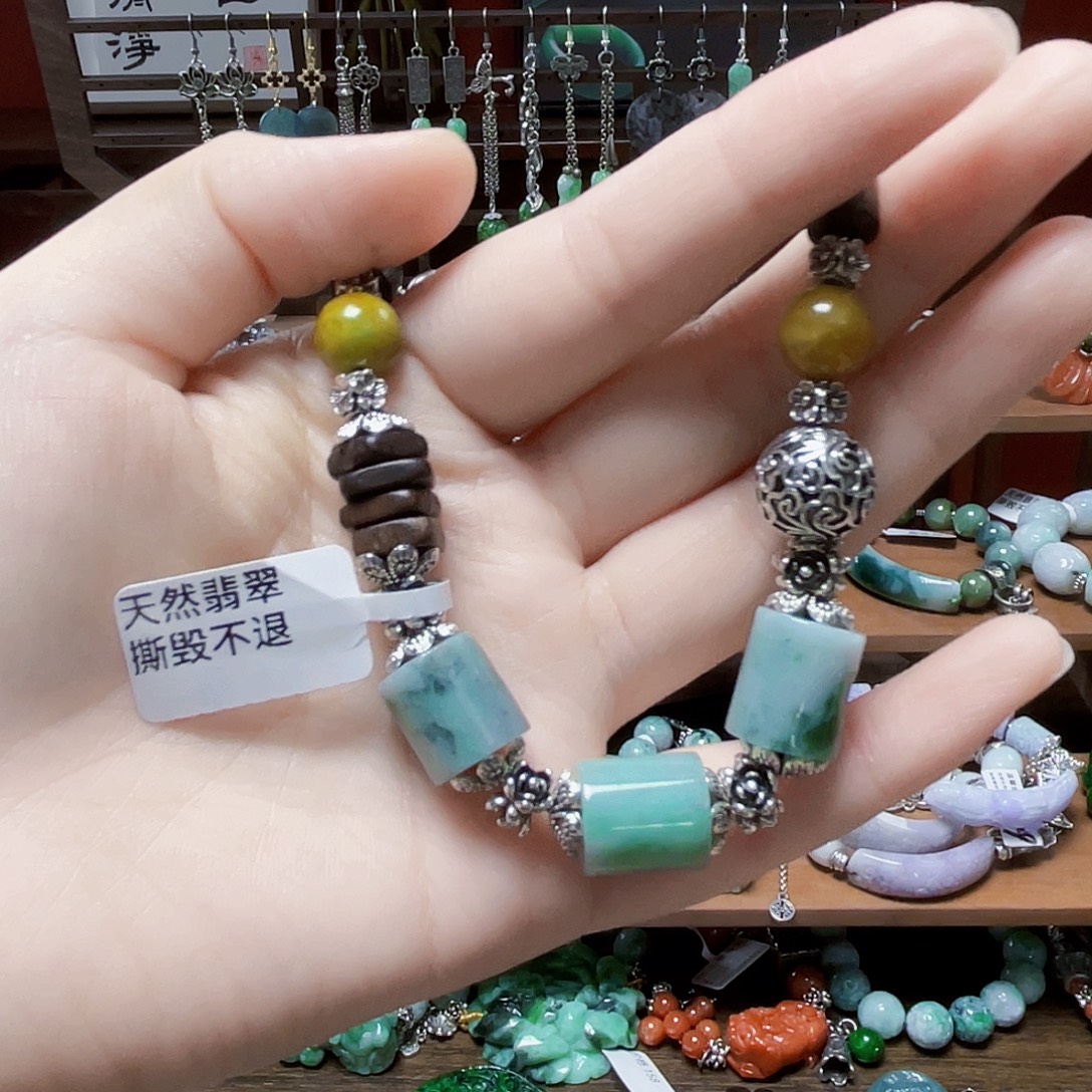 手链翡翠未镶嵌饰品