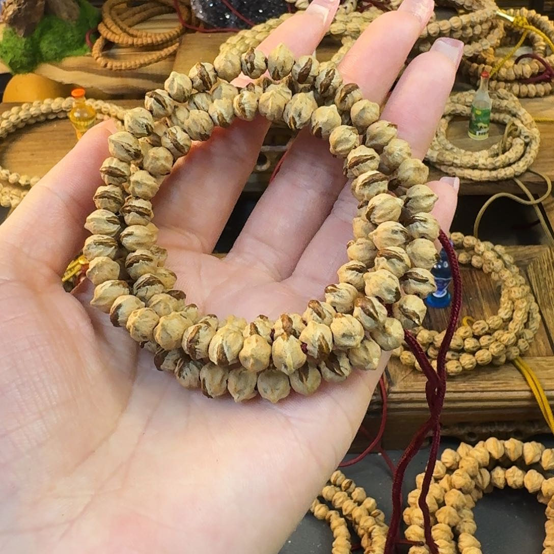 柏香籽/百香籽手串石****售