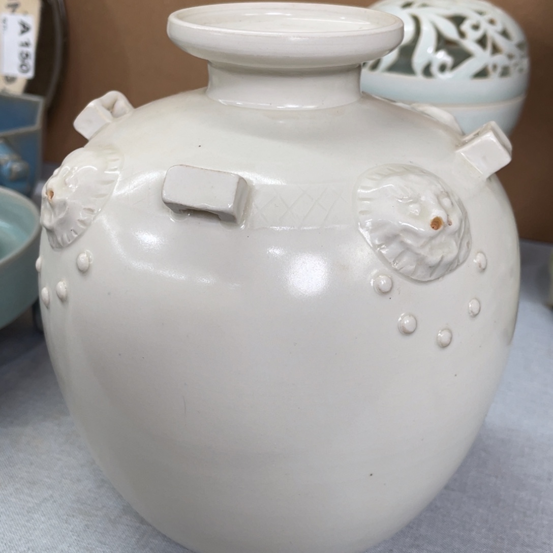 陶瓷摆件系列产品丝**衣