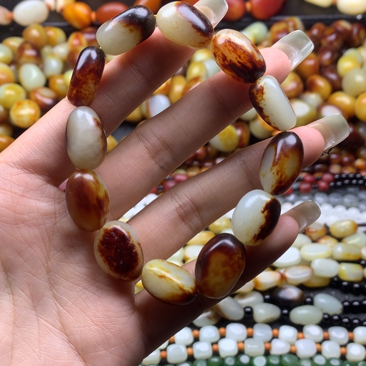 强***子手链未镶嵌和田玉