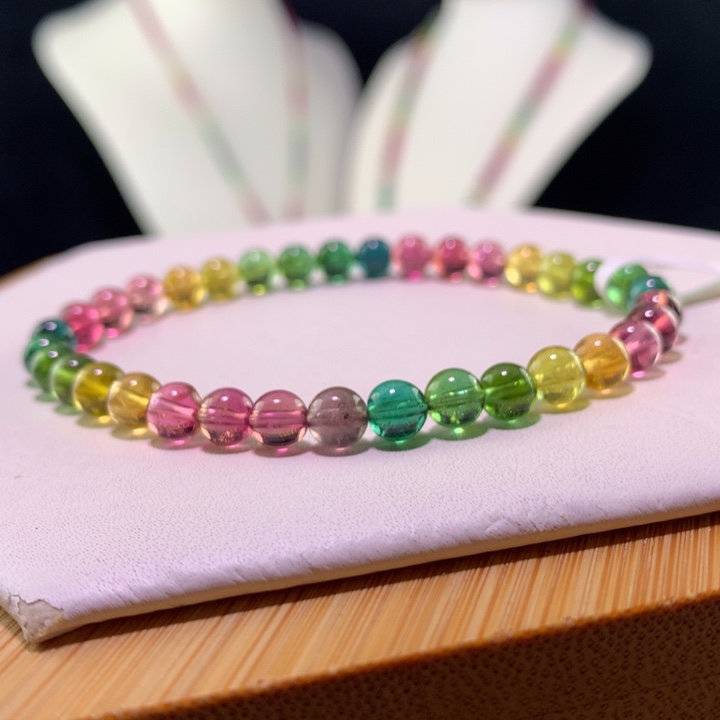 双色碧玺手链未镶嵌