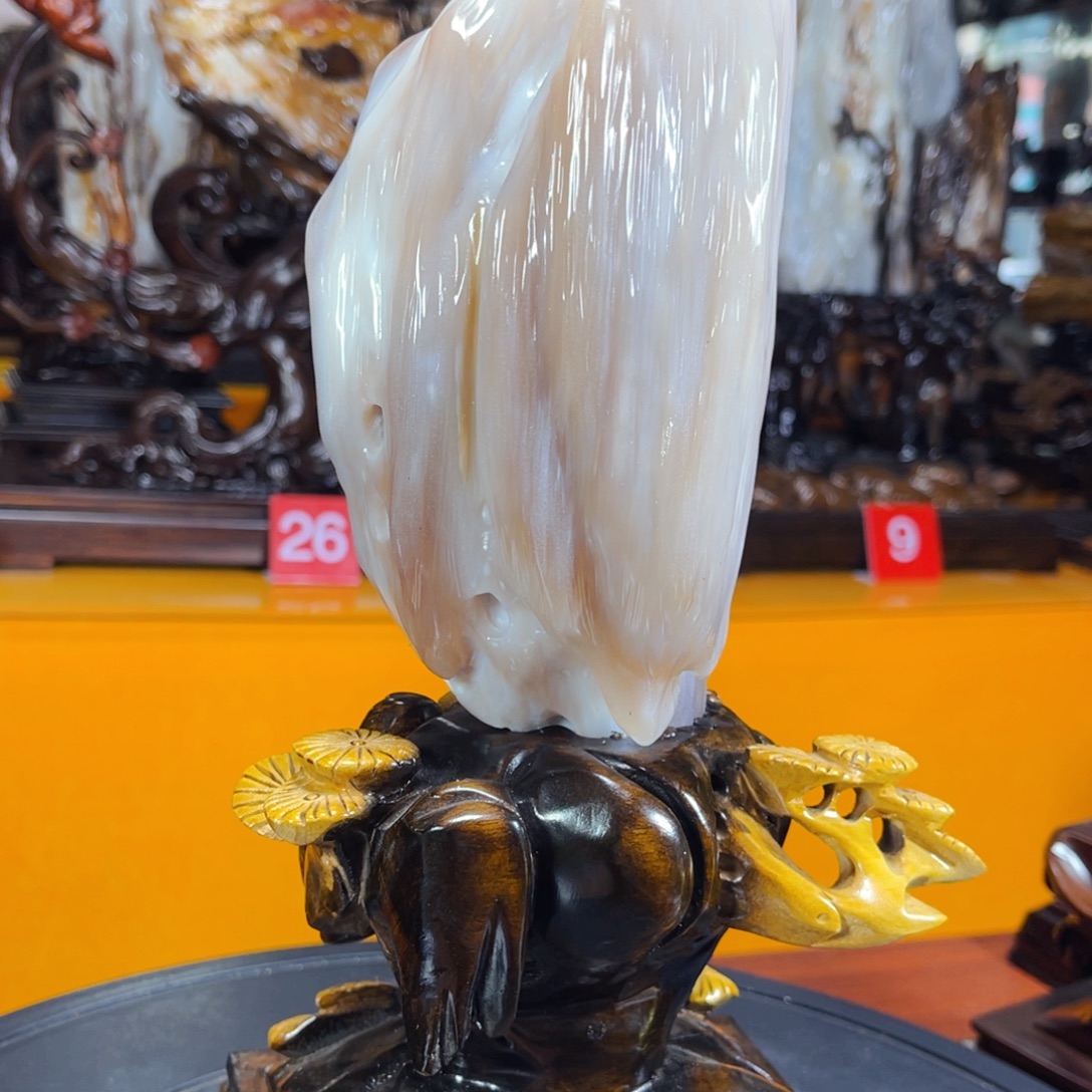 硅化玉未镶嵌珠宝奇石