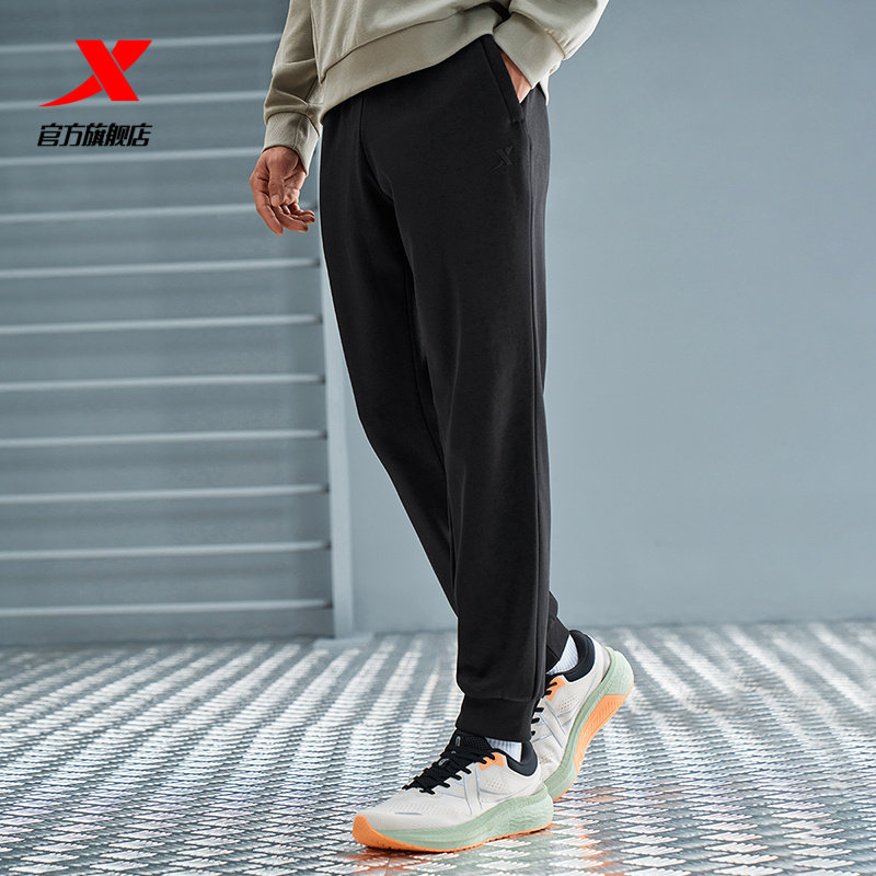 特步运动长裤男户外跑步健身运动裤冬季新款男子加绒加厚保暖长裤