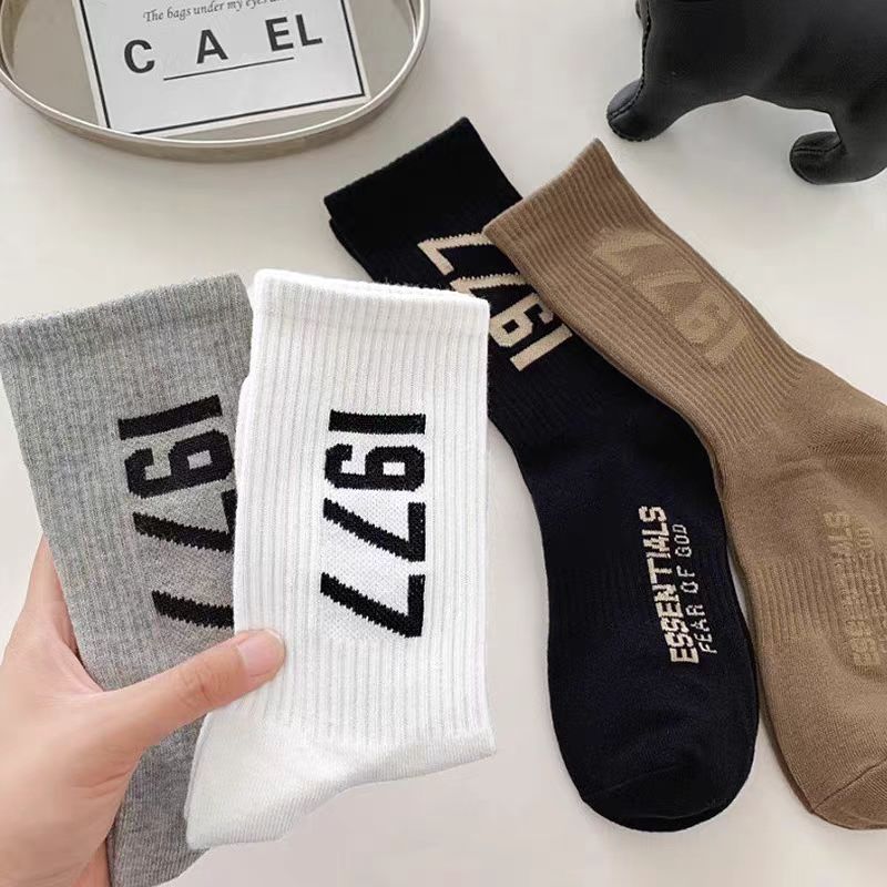 通用夏季冬季字母中筒法式拼接中筒袜防摩擦