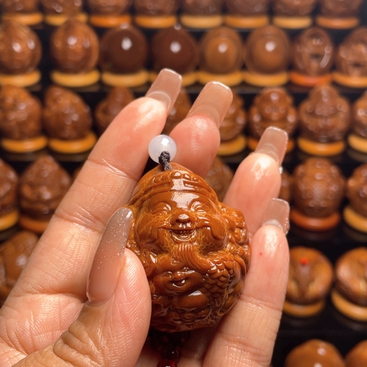 橄榄核把件轻***༒橄榄雕刻