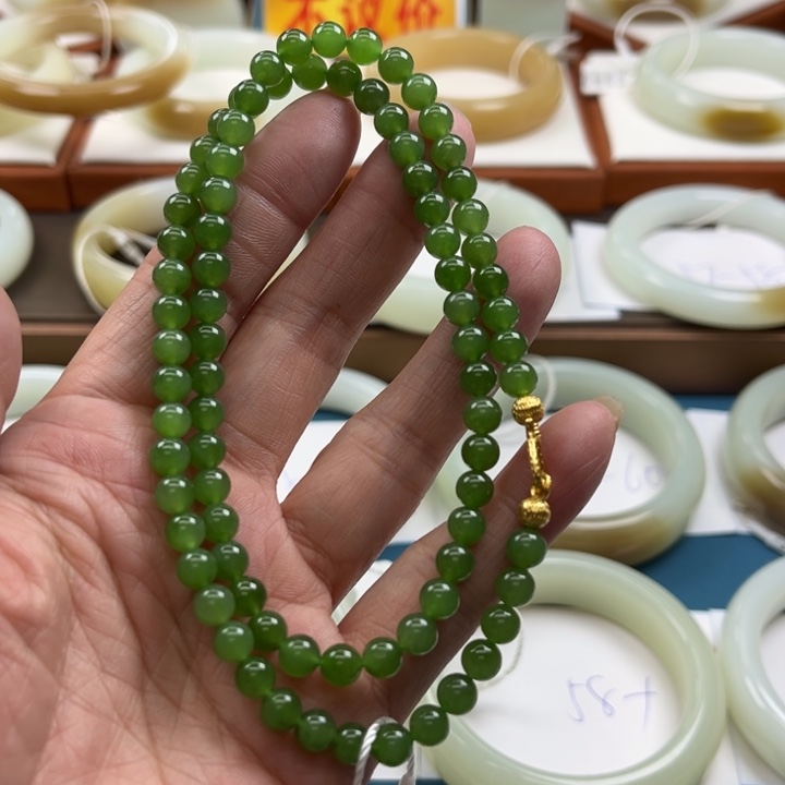 和田玉项链未镶嵌