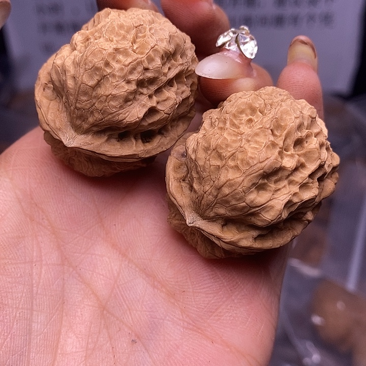 核桃云南野生铁核桃154号38mm