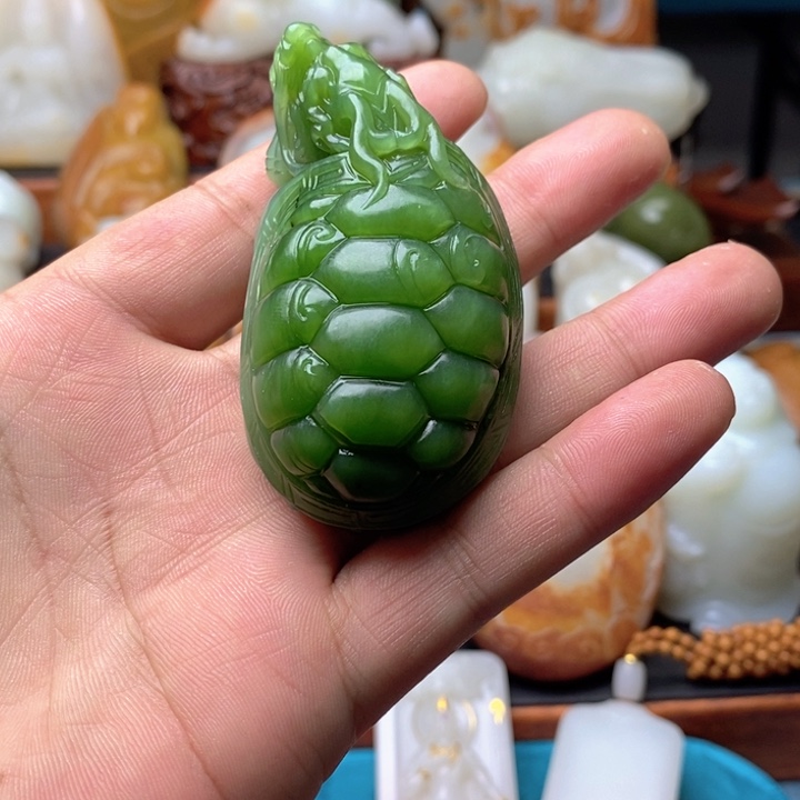 陈***L和田玉未镶嵌把件