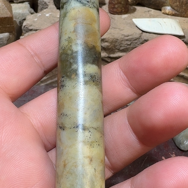 和田玉（糖玉）未镶嵌颈饰低**唱