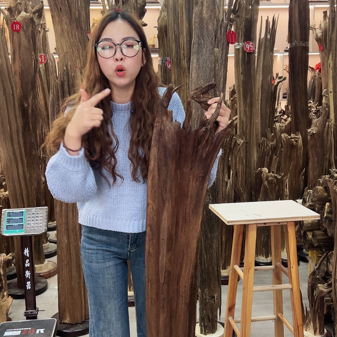 沉香摆件沉香原料摆件