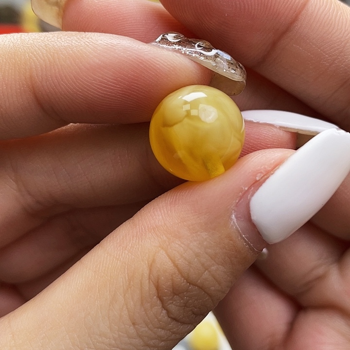 琥珀裸石未镶嵌单珠尺寸13.7mm