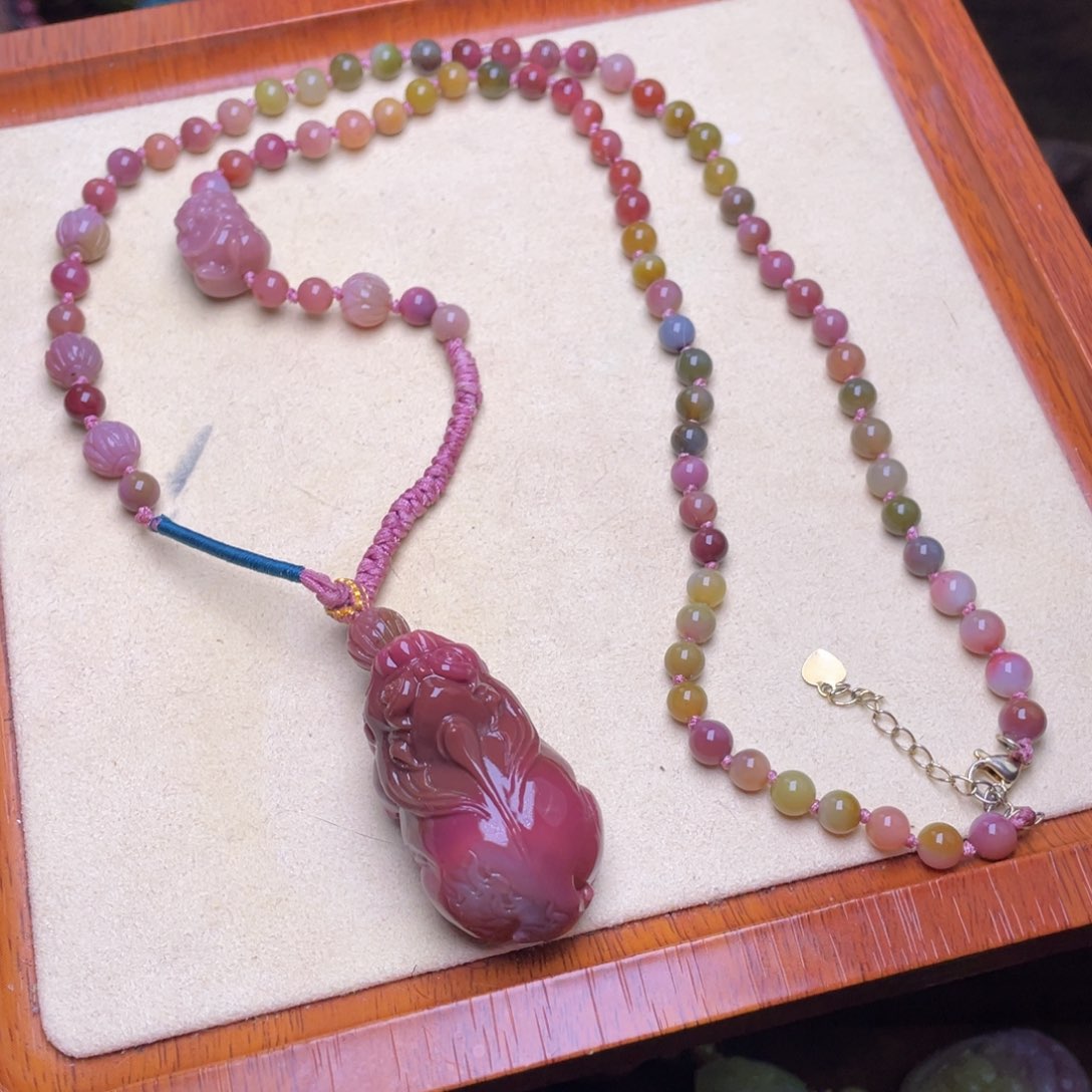 玛瑙/玉髓珠宝半成品合金盐源玛瑙貔貅吊坠链