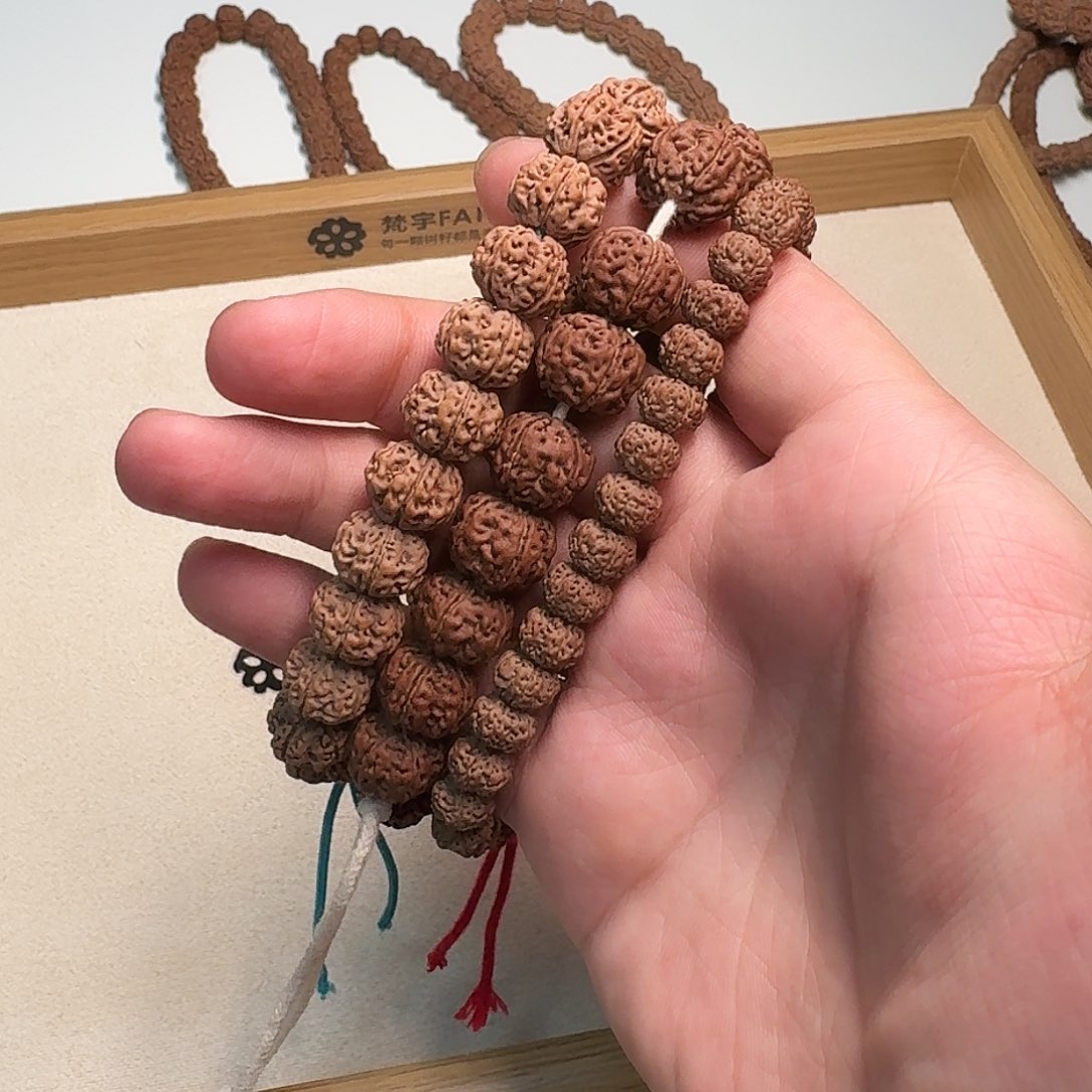 金刚菩提吊坠紫金皮平细手持