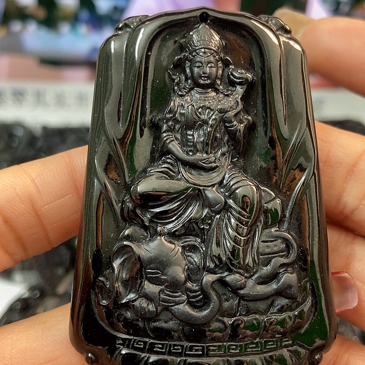 翡翠吊坠(不含链)未镶嵌大***烤030