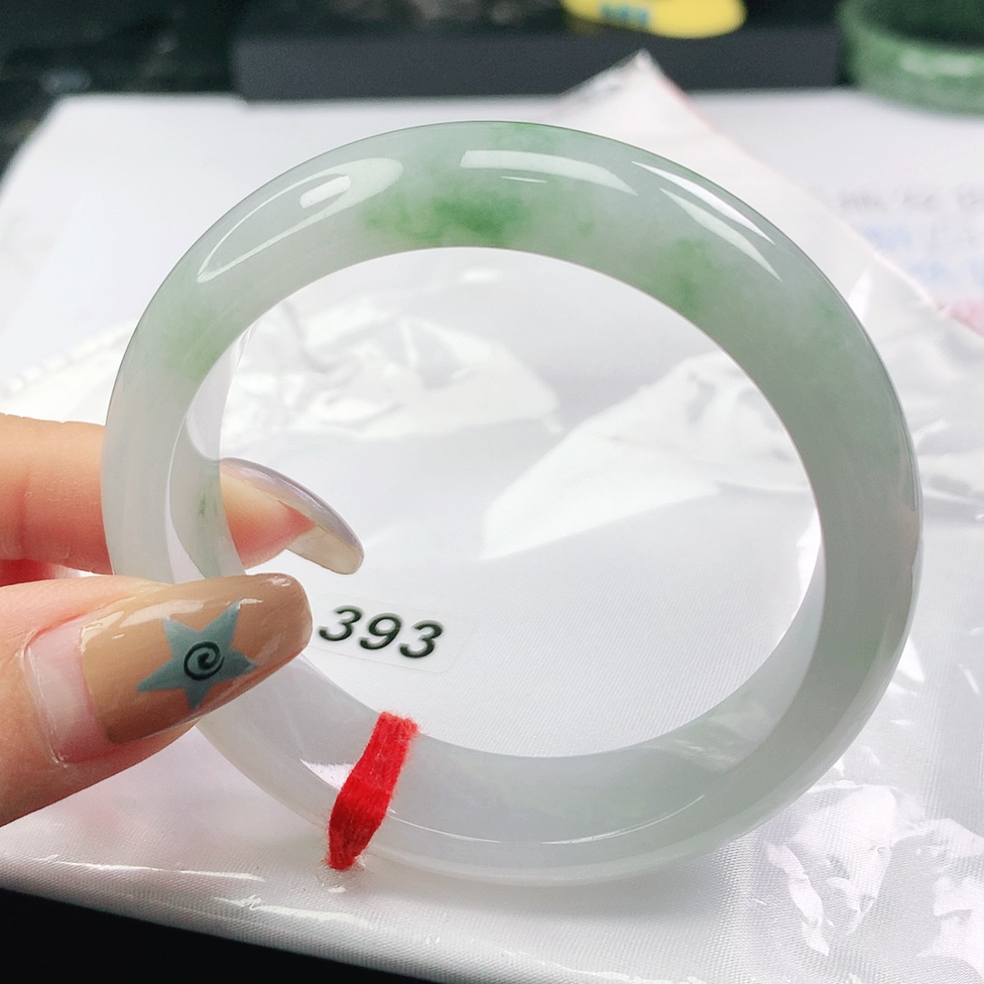 翡翠未镶嵌手镯翡翠52.8飘绿花正圈