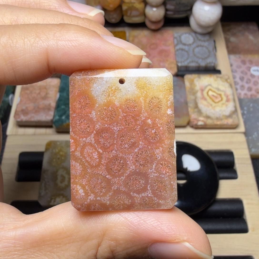 硅化玉未镶嵌山楂糕，好盘莎莎料