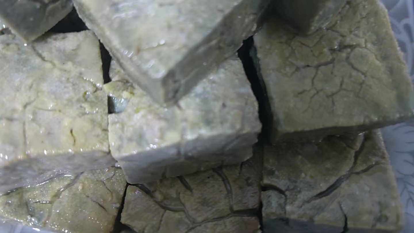 克东人和春腐乳厂生产玉和牌干碗臭豆腐