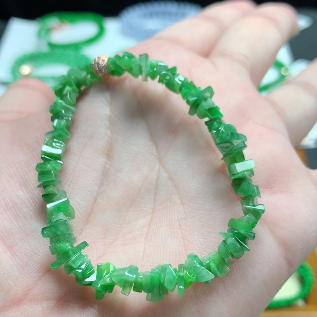翡翠未镶嵌手链翡翠