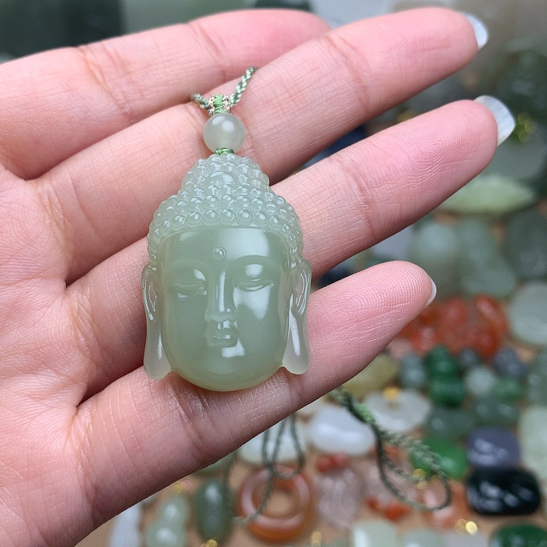 和田玉吊坠未镶嵌