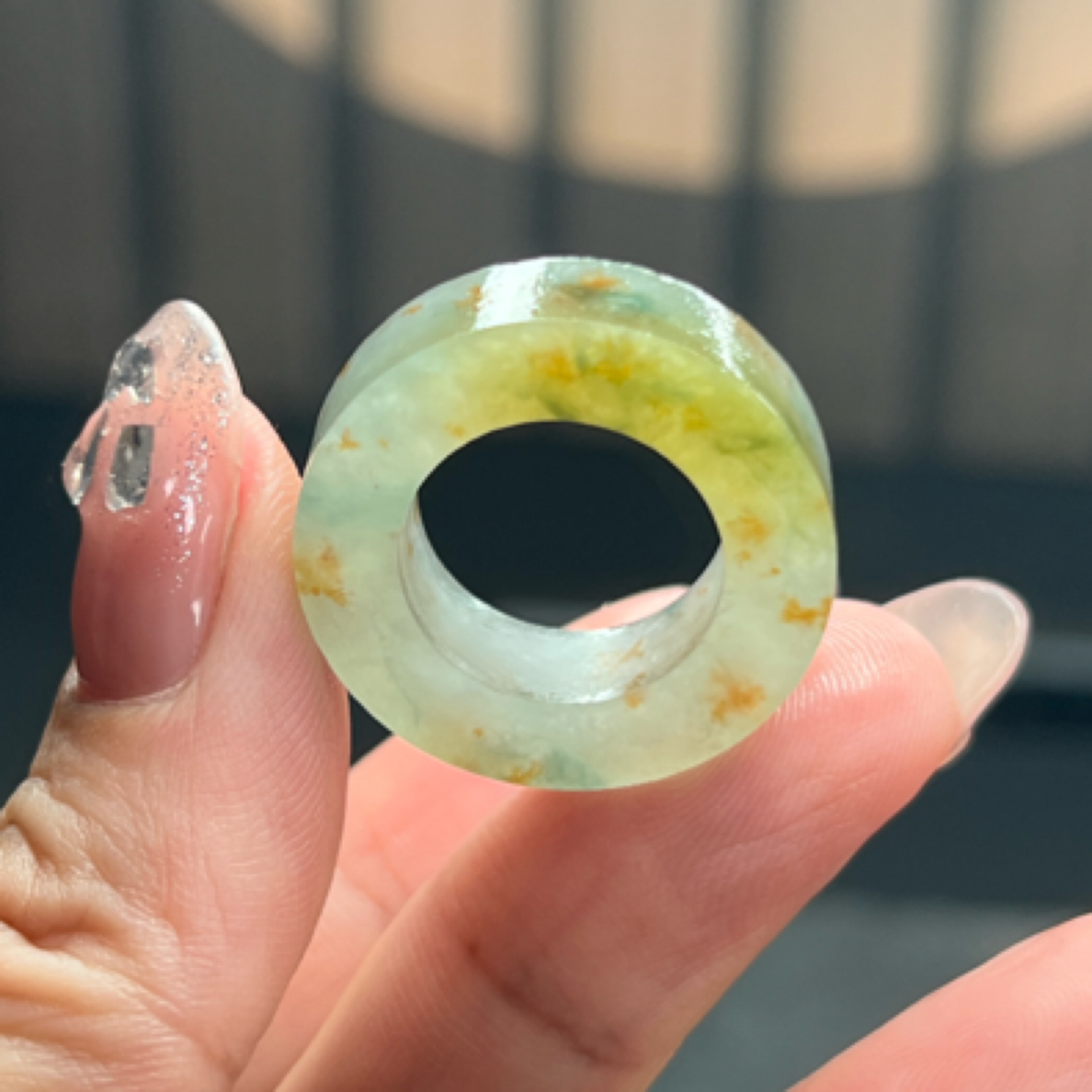 【杨玉环】天然A货翡翠戒指，酒金飘花毛货11圈口以上