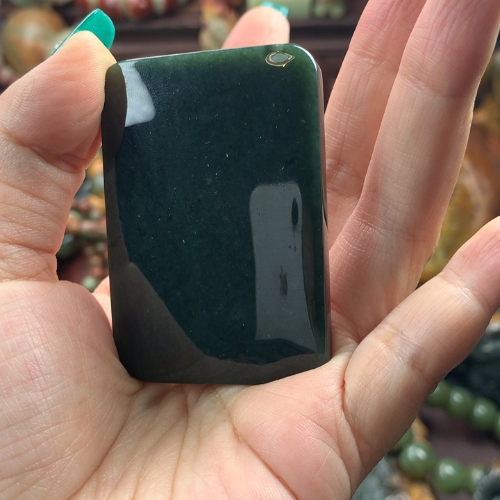 岫岩河磨玉（透闪石质玉）把件未镶嵌